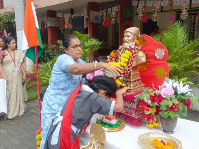 Independence_32